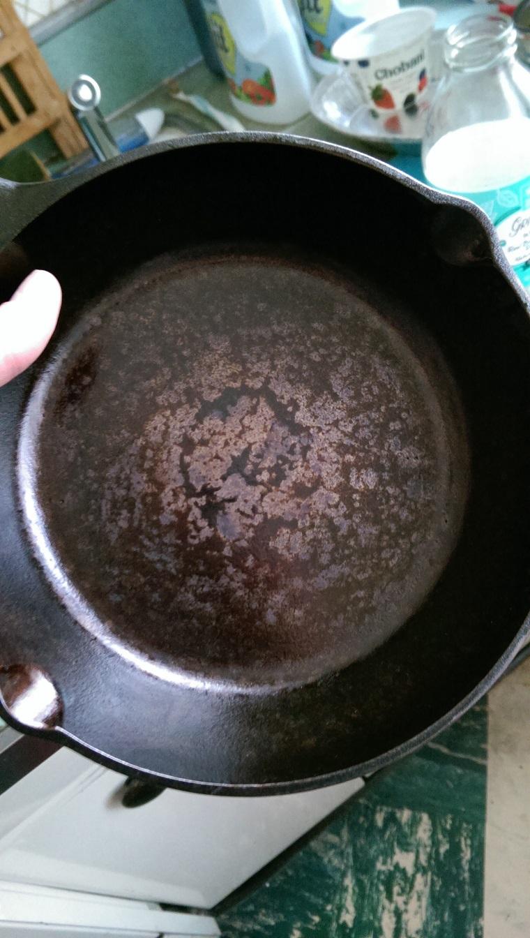 Sticky after seasoning new Cast Iron Dutch Oven - RedFlagDeals.com Forums