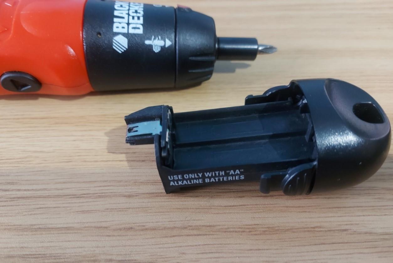 https://www.eevblog.com/forum/repair/how-to-restore-small-cordless-screwdriver/?action=dlattach;attach=1328678;image